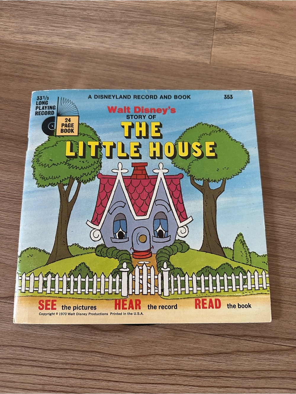 Disney The Little House Vinyl Record & Book